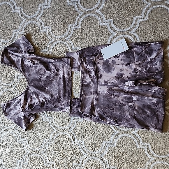 lululemon athletica Pants - Lululemon Align Jogger NWT and Align T-Shirt EUC *Set